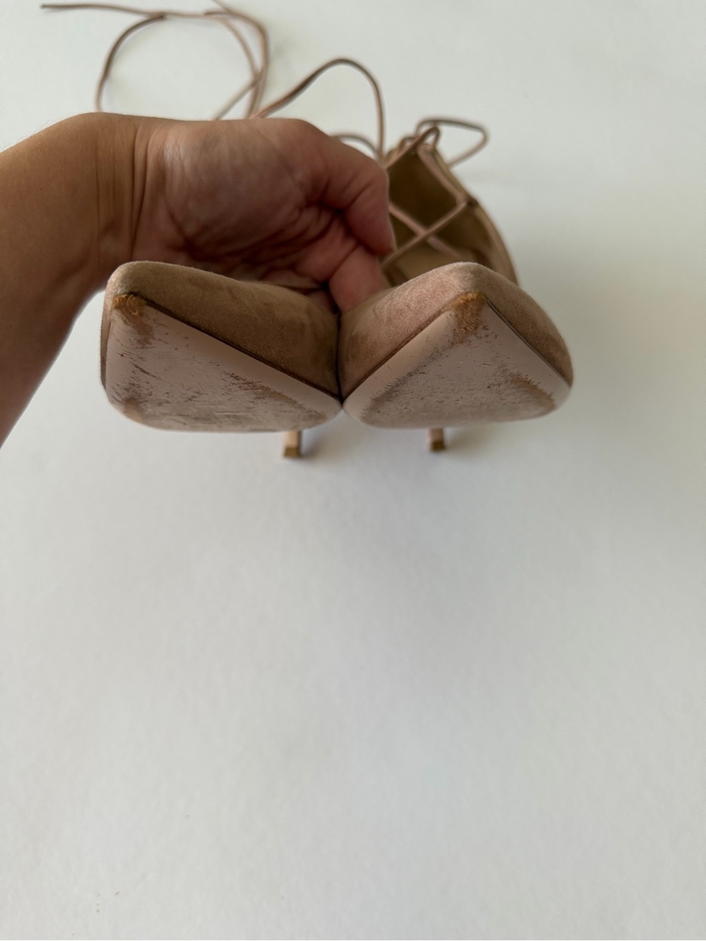 Gianvito Rossi Beige Suede Pointed Toe Lace Up Pumps - Picture 15 of 15